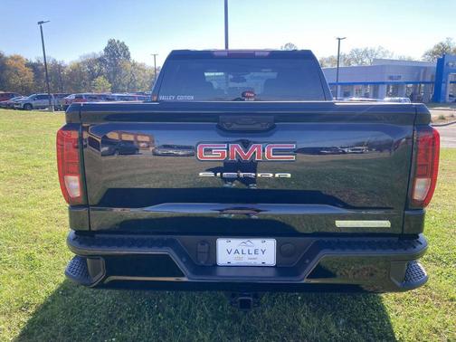 Onyx Black 2026 GMC Sierra 1500 Elevation