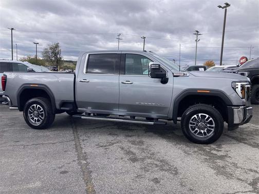 2026 GMC Sierra 2500 SLT