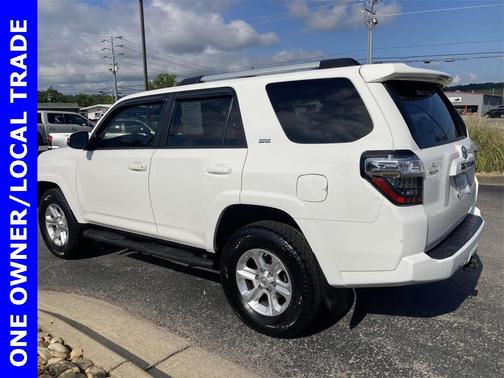 2020 Toyota 4Runner SR5