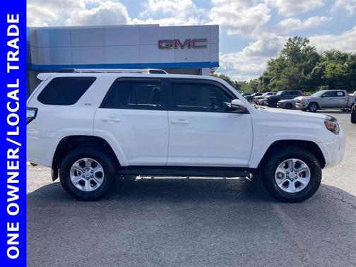 2020 Toyota 4Runner SR5