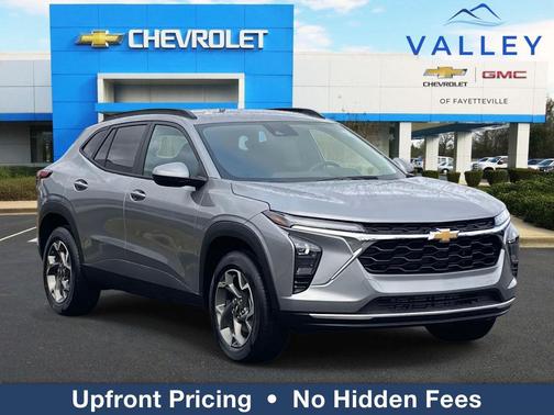 Sterling Gray Metallic 2026 Chevrolet Trax LT
