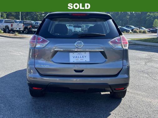 Gun Metallic 2015 Nissan Rogue S