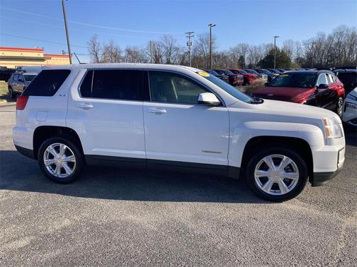 2017 GMC Terrain SLE-1