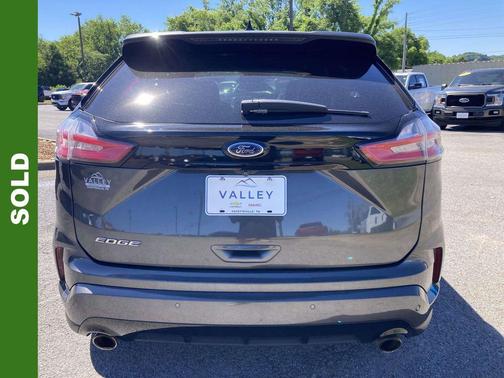 Magnetic 2020 Ford Edge ST