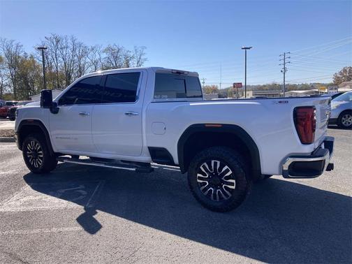 2025 GMC Sierra 2500 SLT