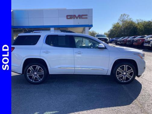2019 GMC Acadia Denali
