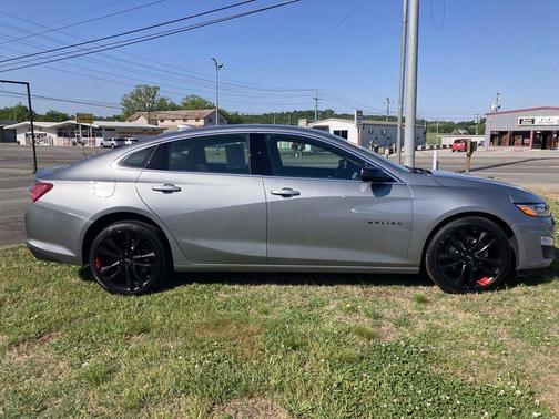 Sterling Gray Metallic 2025 Chevrolet Malibu FWD 2LT
