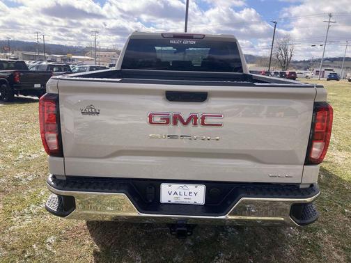 Coastal Dune 2026 GMC Sierra 1500 SLE