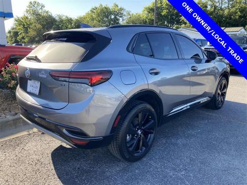 2022 Buick Envision FWD Essence