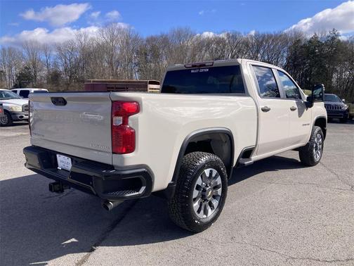 2026 Chevrolet Silverado 2500 Custom