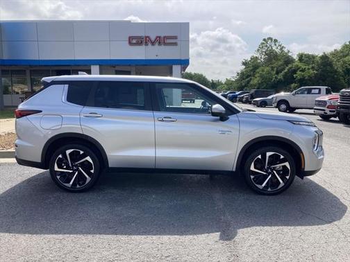 2023 Mitsubishi Outlander PHEV SE S-AWC