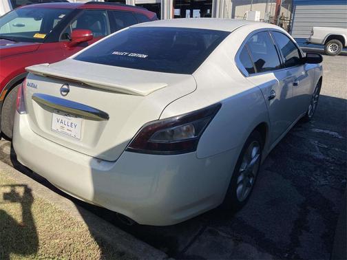 2014 Nissan Maxima S