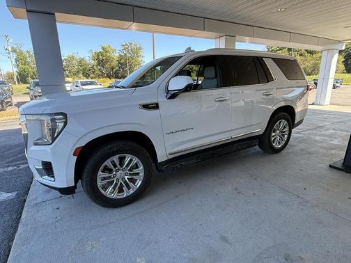 2024 GMC Yukon SLT
