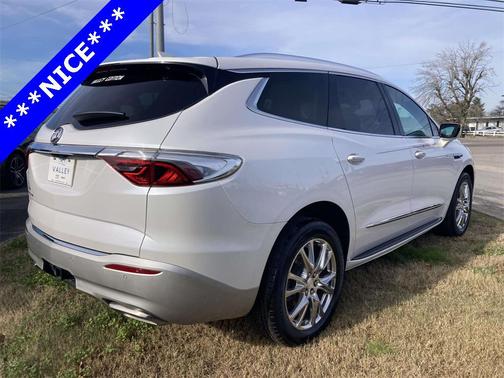 2022 Buick Enclave FWD Premium