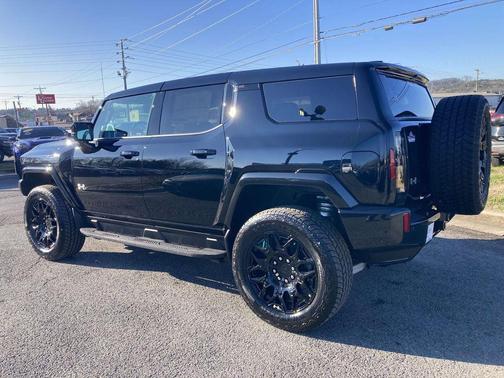 2026 GMC HUMMER EV SUV 2X