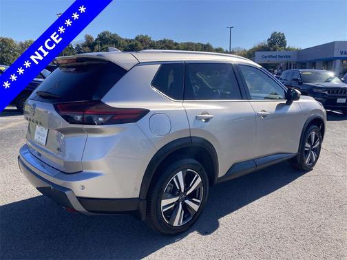 2024 Nissan Rogue SL