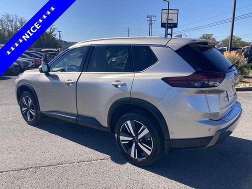 2024 Nissan Rogue SL