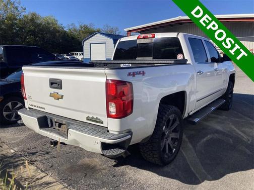 2017 Chevrolet Silverado 1500 High Country