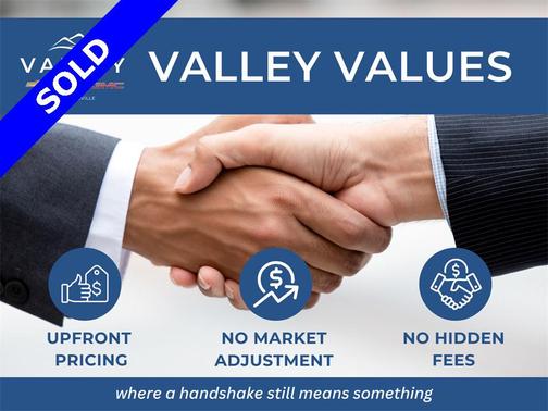 2025 GMC Acadia FWD Elevation