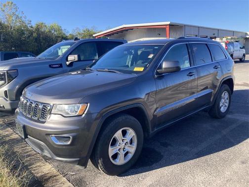 2017 Jeep Grand Cherokee Laredo