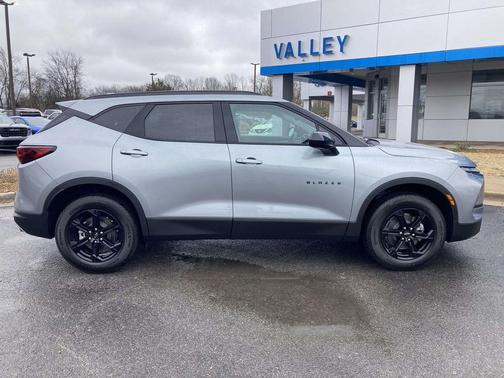 Sterling Gray Metallic 2026 Chevrolet Blazer 2LT