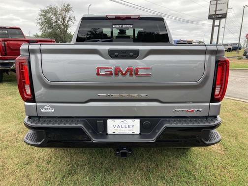 2025 GMC Sierra 1500 AT4X