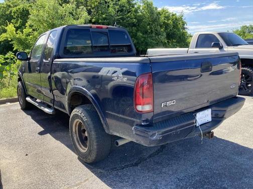 2003 Ford F-150 XLT