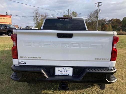 2025 Chevrolet Silverado 2500 Custom