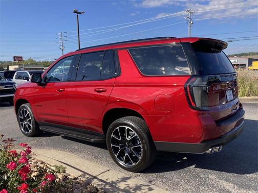 2026 Chevrolet Tahoe 2WD RST
