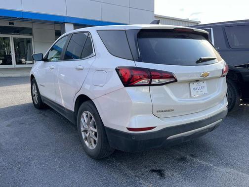 Iridescent Pearl Tricoat 2022 Chevrolet Equinox 1LT