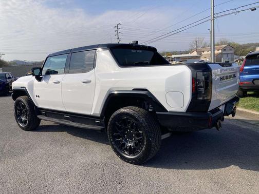 Interstellar White 2026 GMC HUMMER EV Pickup 2X