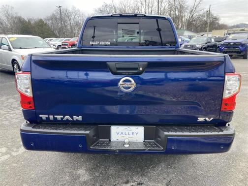 2021 Nissan Titan SV