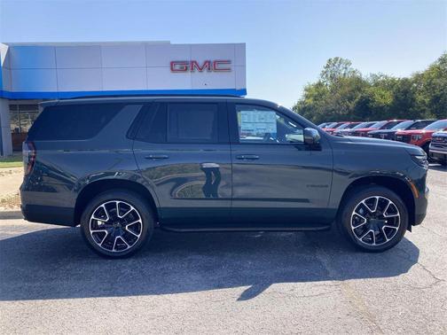 2026 Chevrolet Tahoe 2WD RST