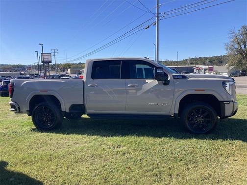 2026 GMC Sierra 2500 AT4
