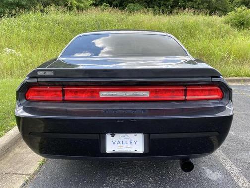 2010 Dodge Challenger SE