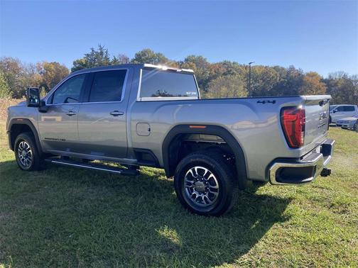 2026 GMC Sierra 2500 SLE