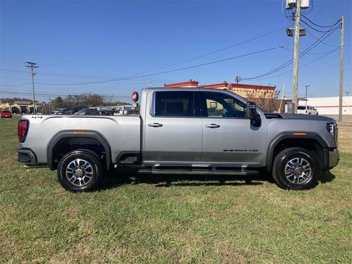 2026 GMC Sierra 2500 SLE