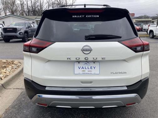 2022 Nissan Rogue Platinum