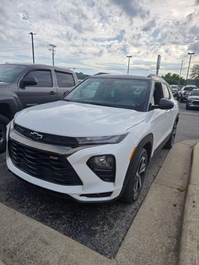 Summit White 2023 Chevrolet Trailblazer RS