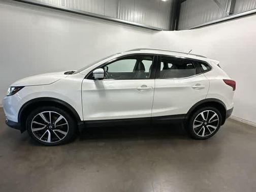 2018 Nissan Rogue Sport SL