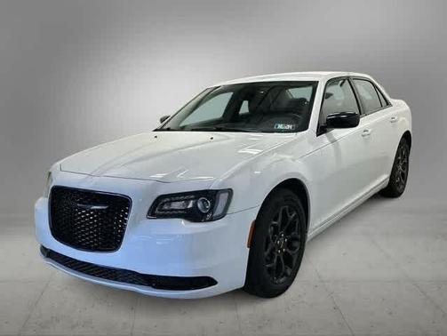 2021 Chrysler 300 Touring
