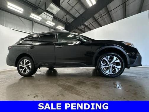 2022 Subaru Outback Touring XT