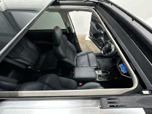 2024 Subaru Ascent Touring 7-Passenger