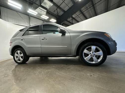 2010 Mercedes-Benz M-Class 4MATIC