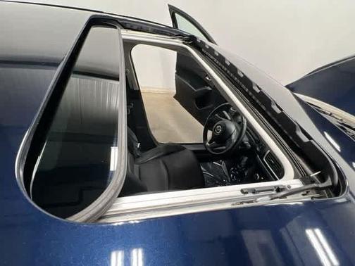 2016 Mazda Mazda3 i Touring