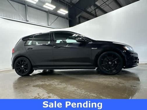 2017 Volkswagen Golf R 2.0T Manual