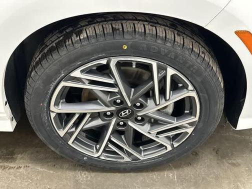 2022 Hyundai KONA N Line