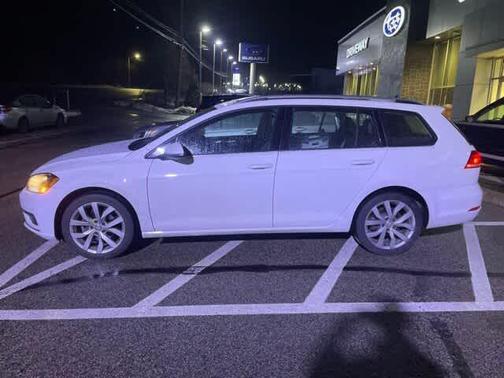 2018 Volkswagen Golf SportWagen TSI SEL