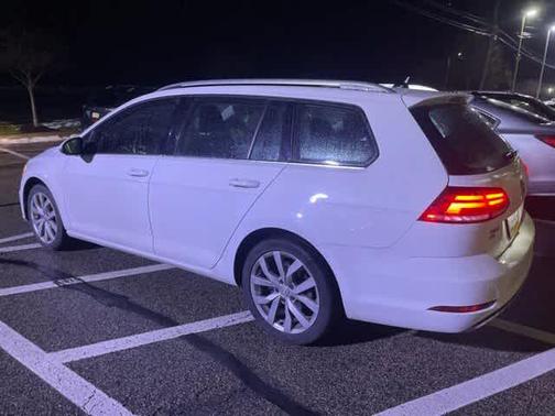 2018 Volkswagen Golf SportWagen TSI SEL