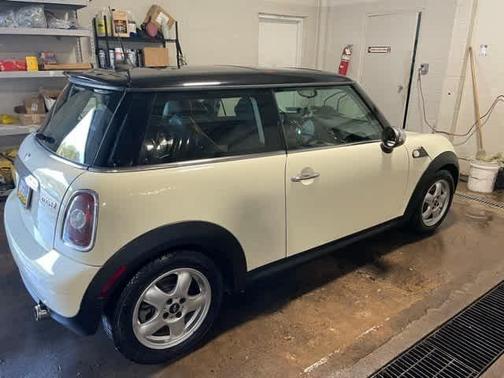 2007 MINI Cooper Base